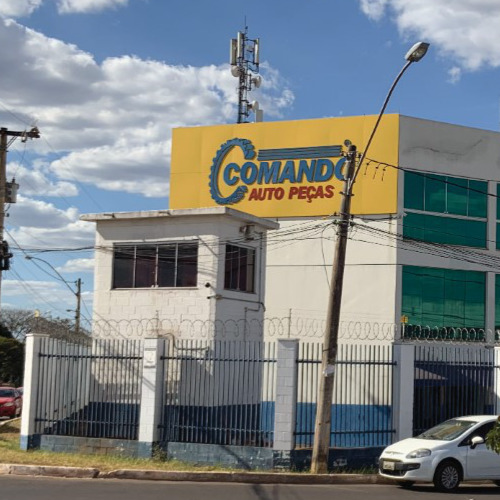 Comando Auto Peças - Oficina de Carro